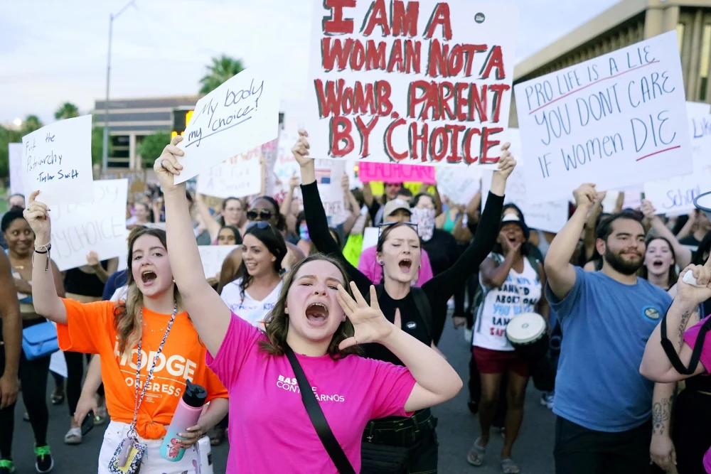 woman protest against the abortion case in Arizona