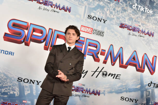 MCU official announce Tom Holland is coming in the next movie